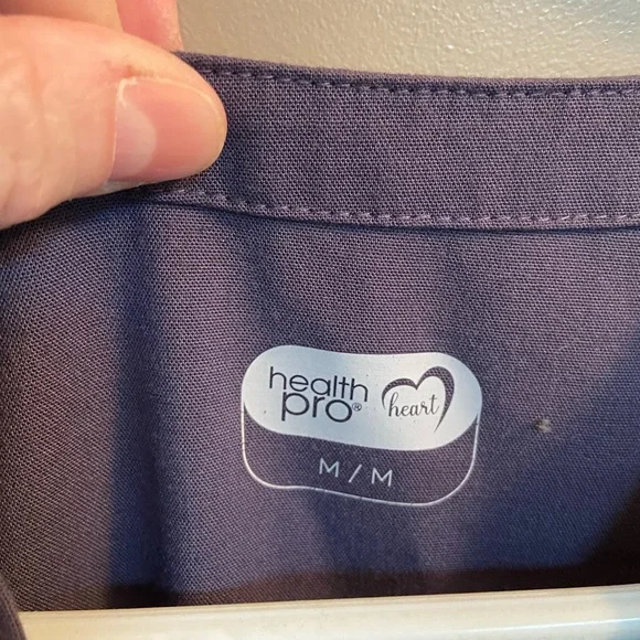 Scrub top - Picture 4 of 4